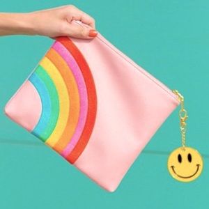 Studio DIY rainbow pink clutch